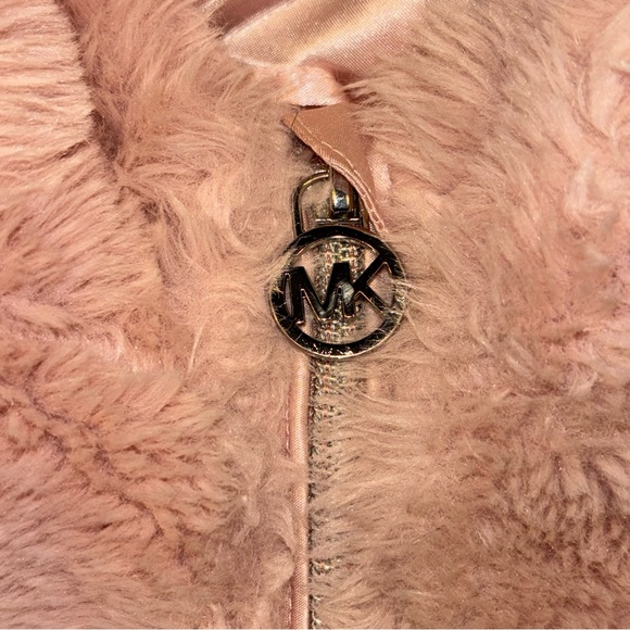Michael Michael Kors Light Pink Faux Fur Hooded Jacket Size 24m - Picture 7 of 8